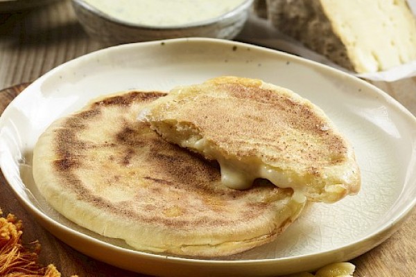 Pitas à la Tomme de Savoie